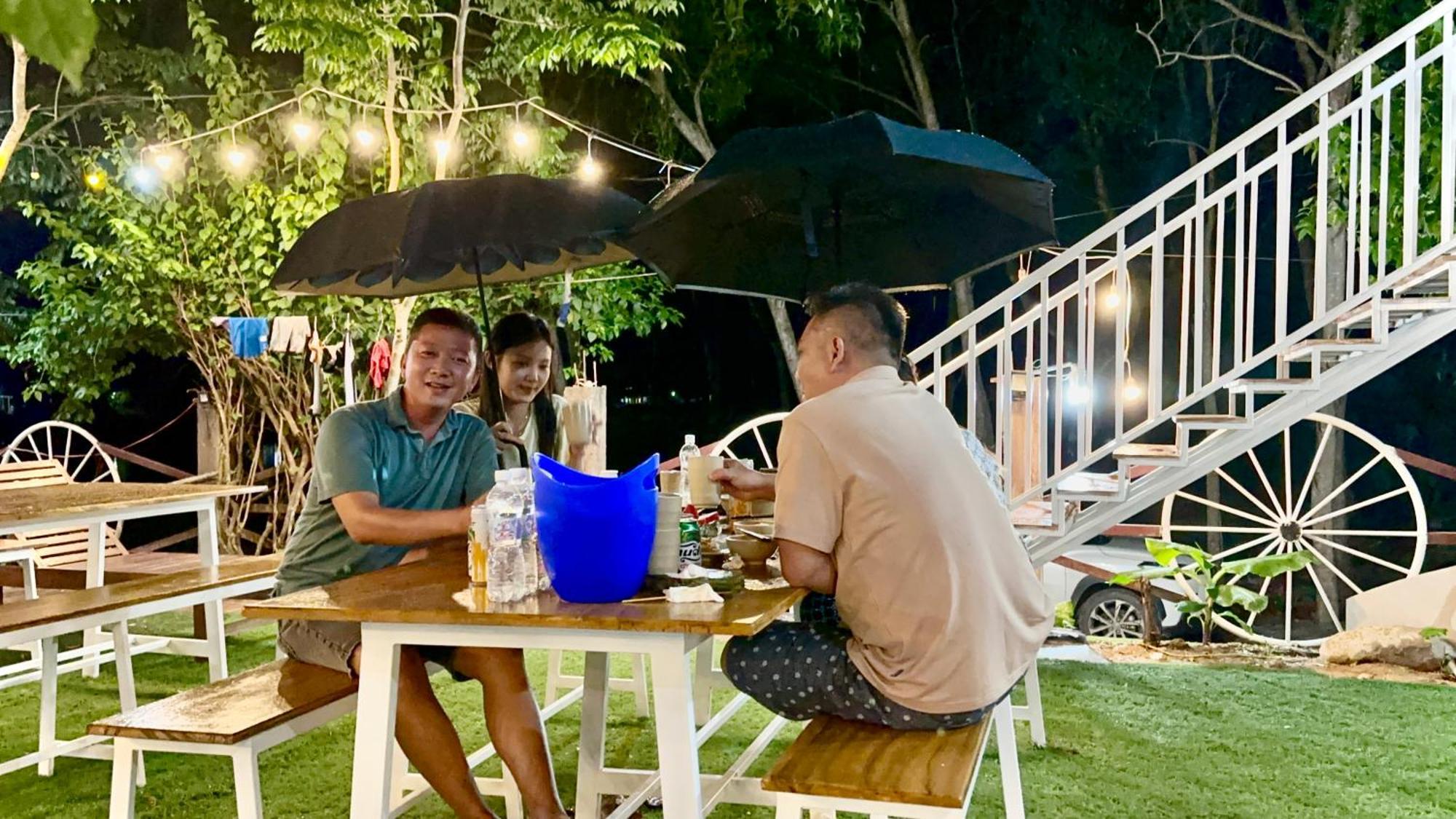 Son River House フォンニャ エクステリア 写真